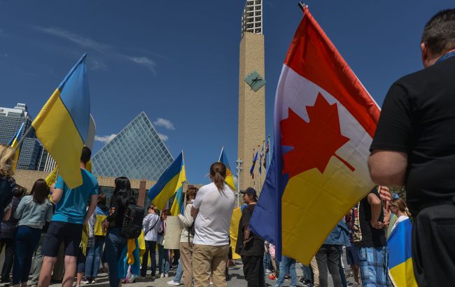 Канада продовжила програму CUAET для українців: нові дати допомоги