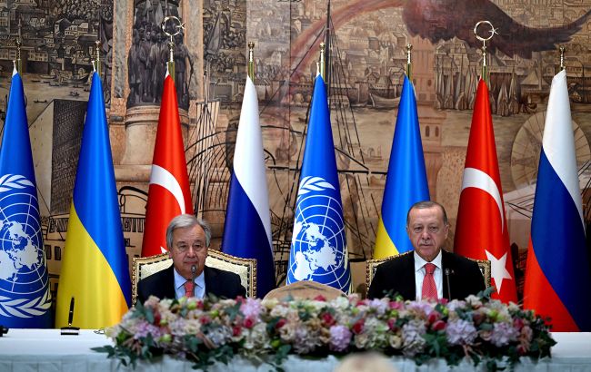 В Турции подписан договор о "зерновом коридоре": первые подробности