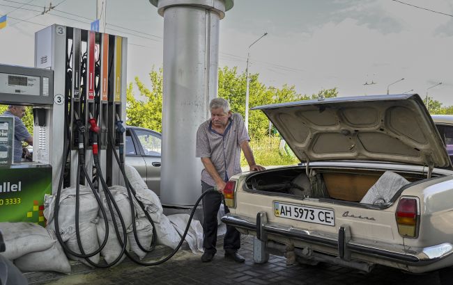 Бензин знову дорожчає, а дизель - на критичній межі: які ціни на АЗС 18 вересня