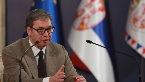 На парламентских выборах в Сербии лидирует партия президента Вучича