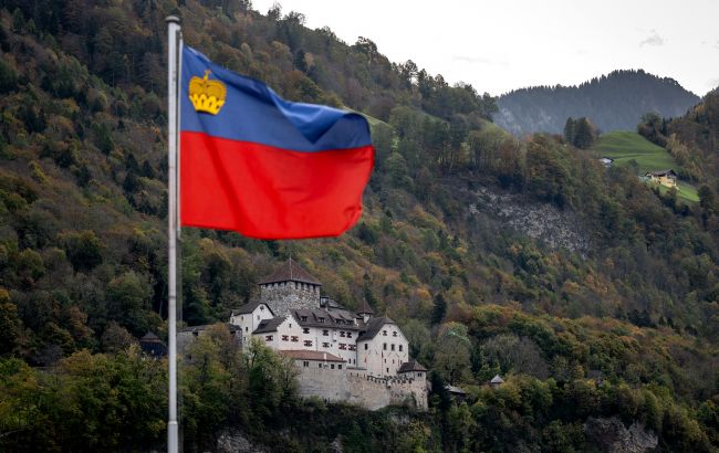 Санкції США вдарили по анклаву російських олігархів у центрі Європи, - Reuters