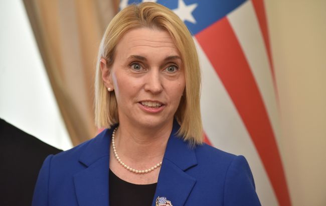 Посол США подтвердила начало обучения украинских пилотов на F-16 в Аризоне