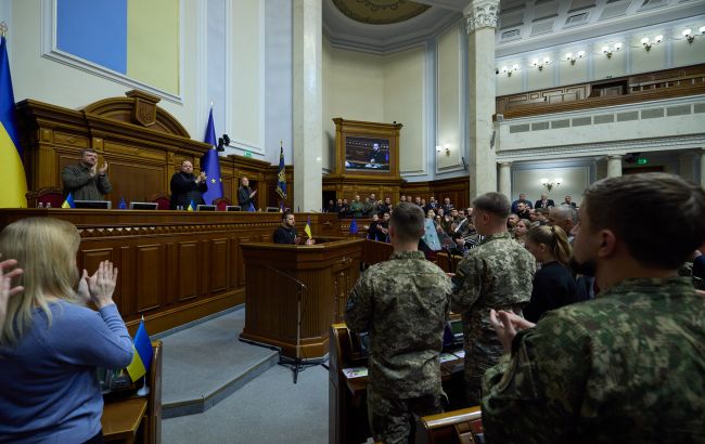 Зеленський заявив, що Україна прагне виробляти західну зброю на своїй території