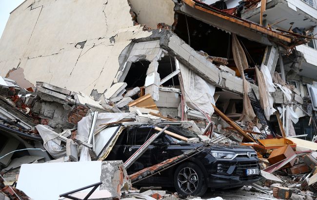 Посольство звернулося до українців у Туреччині через землетрус