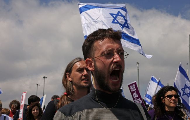 Масові протести в Ізраїлі: поліція застосувала водомети проти демонстрантів