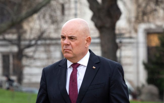 В Болгарии неизвестные пытались взорвать авто с генпрокурором