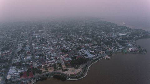Європу накрила гігантська пилова хмара з Сахари: чим це загрожує