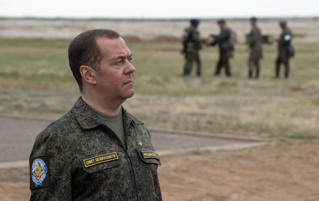 Мобилизацию на оккупированных территориях Украины курирует Медведев, - ЦНС