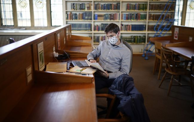 В Украине учеников освободили от составления ДПА в этом году