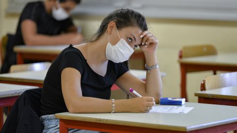 В Україні є загроза спалаху коронавірусу серед дітей, - лікар