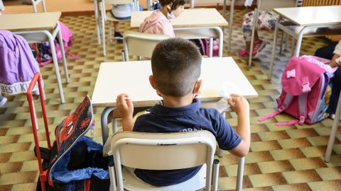 Украинцам рассказали, чем грозит новая система оценивания знаний в младшей школе