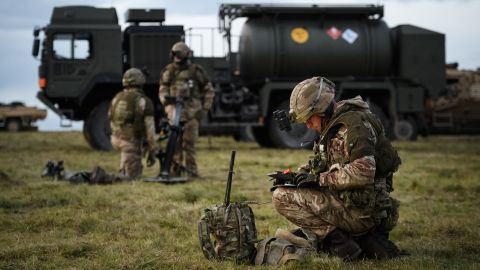 Стало известно, при каких условиях женщин могут призвать на воинскую службу