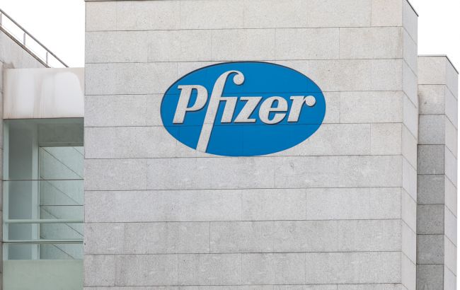 Pfizer і BioNTech почали випробування вакцини проти "Омікрона"