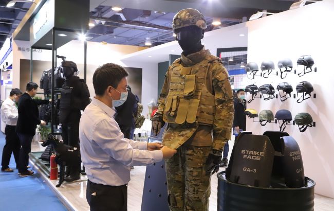 Китай помогает российской компании производить бронежилеты для армии РФ, - Politico