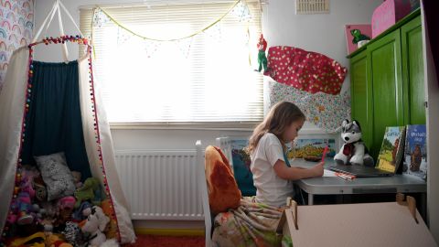 Ученые назвали распространенную детскую привычку, которая может повреждать мозг