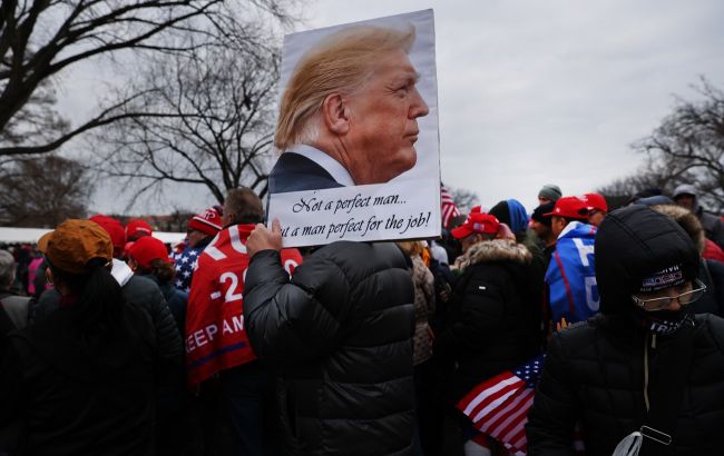 Штурм Капитолия в США: Конгресс вызвал на допрос окружение Трампа