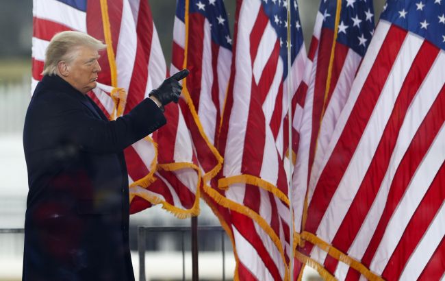 Трамп закликав скасувати дію Конституції США і повернути його до влади