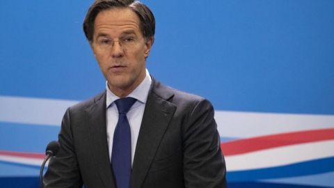 На выборах в парламент Нидерландов в четвертый раз побеждает партия премьера Рютте