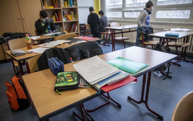 Повернення до школи: традиційну форму навчання обирають дві третини учнів в Україні