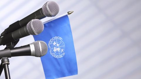 ВОЗ призывает мир не запрещать перелеты в страны Южной Африки из-за штамма "Омикрон"