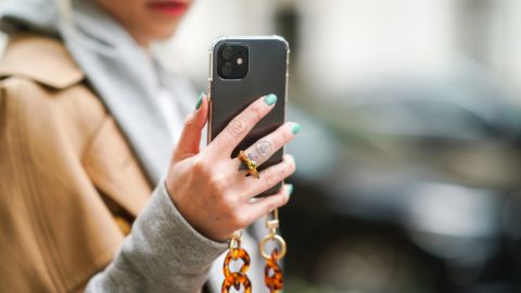 Українцям продають старі iPhone за ціною нових: як перевірити гаджет перед покупкою