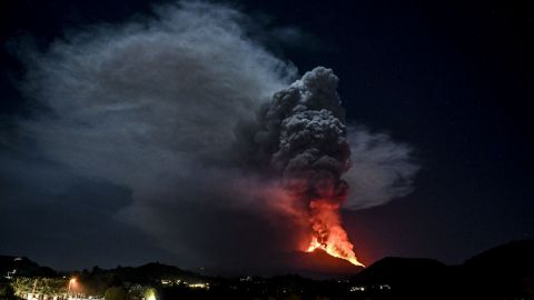В Сицилії відбулось виверження вулкану Етна