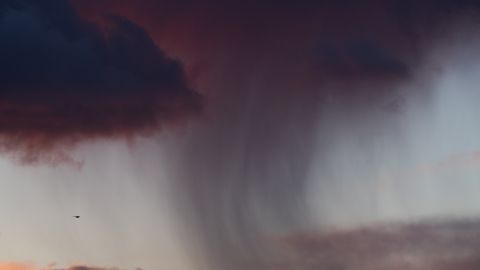 Синоптики попередили про серйозні погодні "фокуси" на вихідних: де чекати негоду