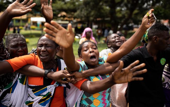 Во время прощания с президентом Танзании в давке умерли не менее 45 человек