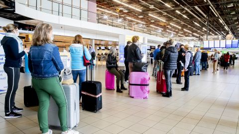 На следующей неделе Испания откроется для украинцев: условия въезда