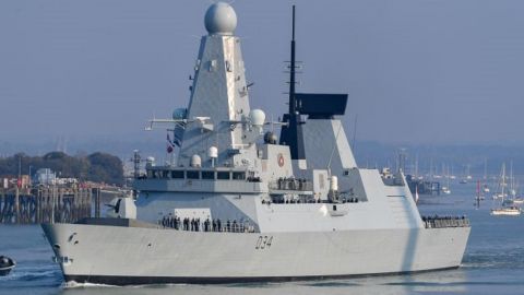 Міноборони РФ показало відео з місця інциденту з кораблем Великобританії