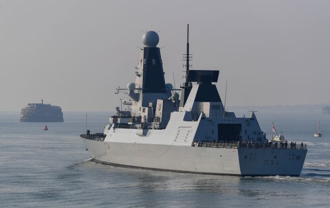 Конфлікт був: кореспондент BBC розповів про переслідування корабля Британії біля Криму