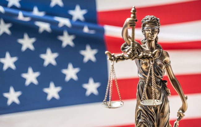 США перевіряють законність продажу предметів мистецтва олігархам із РФ, - Bloomberg