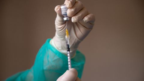 У Міносвіти назвали відсоток повністю вакцинованих викладачів в Україні