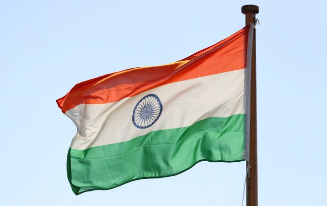Индия решила не нарушать западные санкции против РФ, - Bloomberg