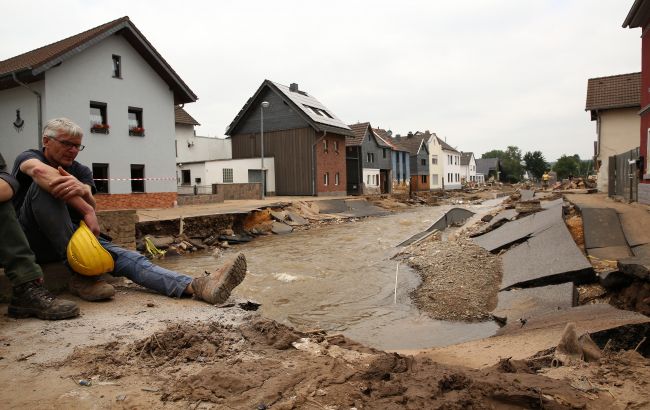 Повені в Німеччині: 30 тисяч людей залишаються без питної води та електрики