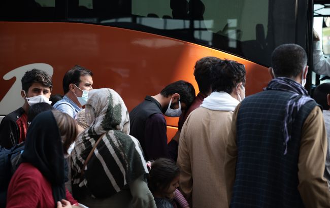 Данія наземними шляхами евакуювала 20 людей з Афганістану