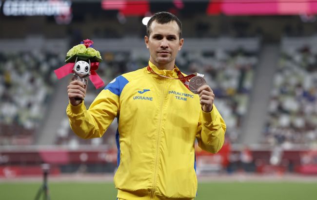 В паралимпийском комитете потроллили россиян после отказа украинца с ними фотографироваться: "имеет право"