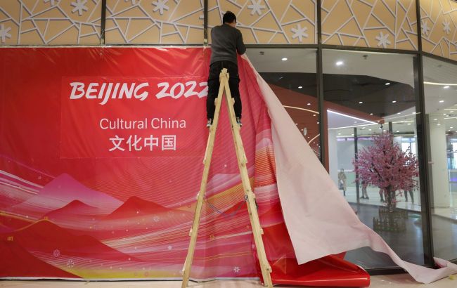Китай повідомив про різке зростання випадків COVID серед спортсменів і чиновників на Олімпіаді