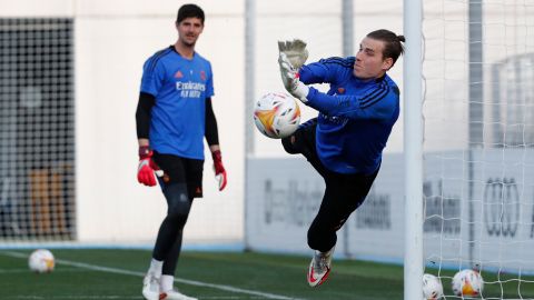 Лунин получил обещание Анчелотти об игровом времени в "Реале" в Лиге чемпионов