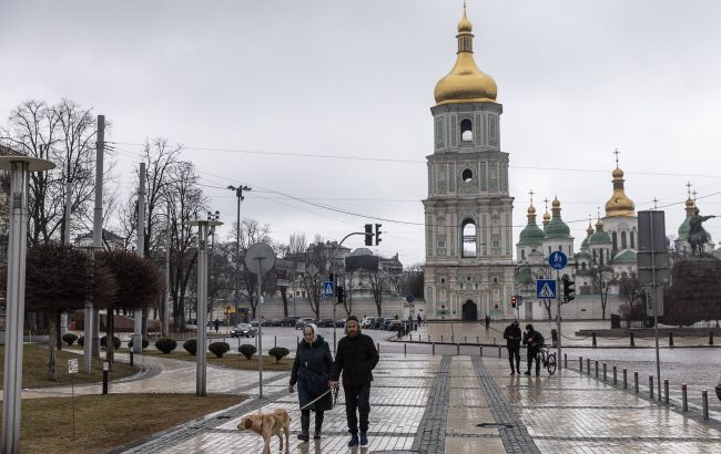 Как ситуация в Киеве со светом, водой, теплом и связью: данные на утро