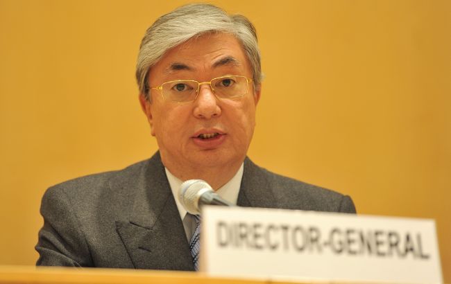 Токаєв оголосив п'ятирічний мораторій на підвищення зарплат чиновникам, але не всім: список