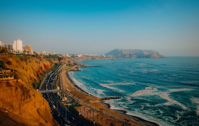 Где можно погреться в марте после зимы: страна древних инков, где океан как молоко, а обед стоит 5 евро