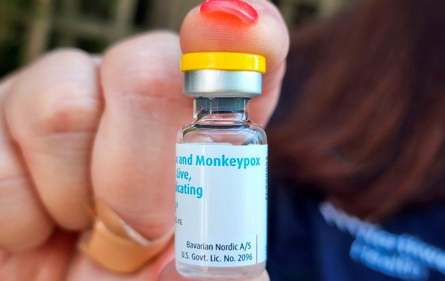 В ВОЗ переименовали два варианта оспы обезьян: в чем причина