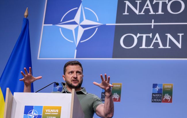 Зеленський відповів на випад Воллеса: нехай напише, як треба дякувати