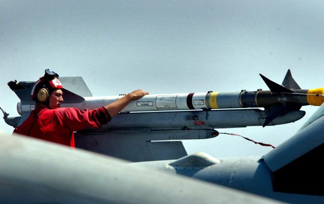 Ракеты против "шахедов". Как ВСУ могут применять AIM-9 и почему не обязательно ждать F-16