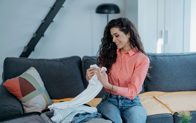 Не бросайте свою одежду в 3 местах в доме: приметы считают это плохим знаком