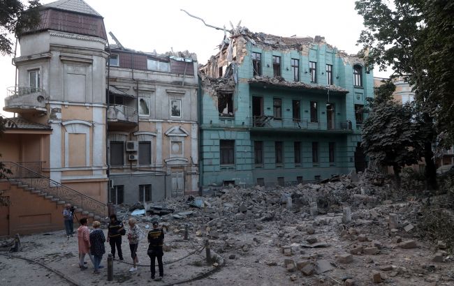 Ракетний удар по Одесі: де і як отримати компенсацію за пошкоджене житло
