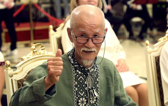 Харківський волонтер Фумінорі Цучіко може втратити дозвіл на проживання: мер відреагував