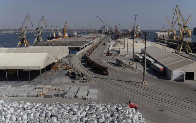 У румунському порту Констанца вибухнув морський дрон