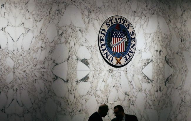 Сенат намерен сегодня принять закон о повышении госдолга США